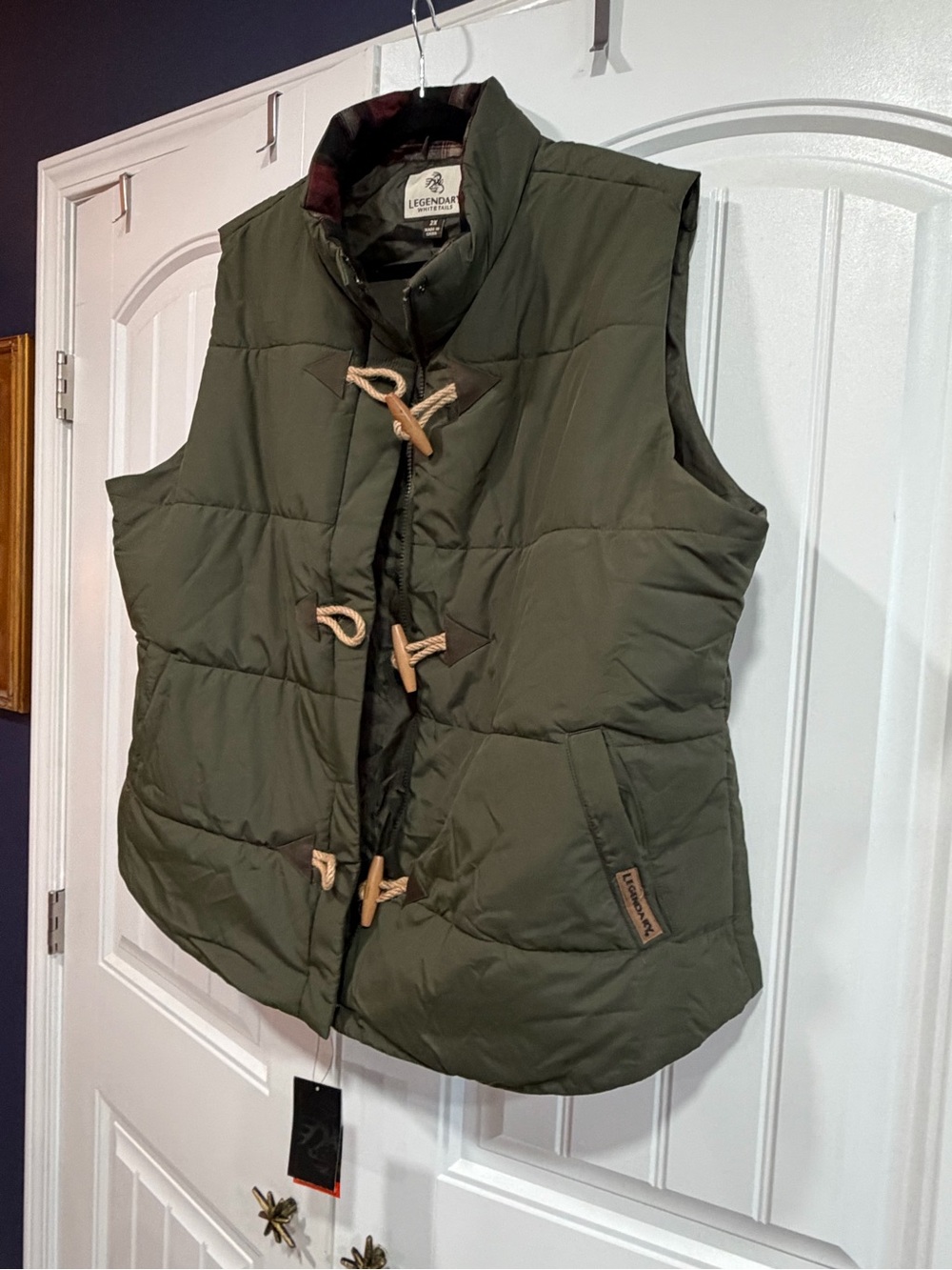 Legendary Whitetails Women's Olive Green Quilted Toggle Vest